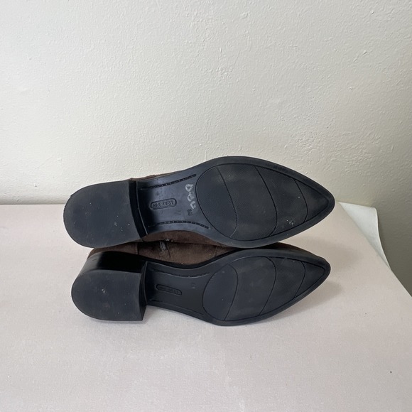 Nine West Dahila 2 Chocolate Brown Faux Suede Pointed Toe Moto Ankle Boots 8M - Picture 6 of 8